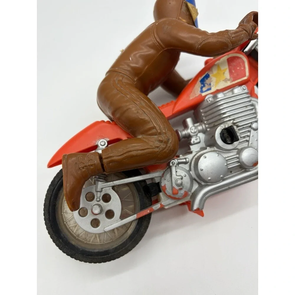 Vintage 1973 Mattel ELECTRIC HOG Triple Threat Motorcycle‎ Stunt Bike Brown Suit